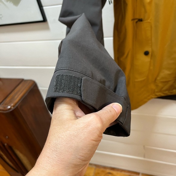 HOLDEN Two-Tone Hooded Jacket - Size L - NWOT - Picture 11 of 12